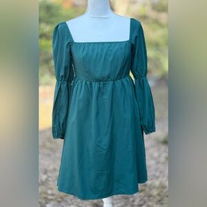 🦋 NWT Exlura Green Puff Sleeve Dress
